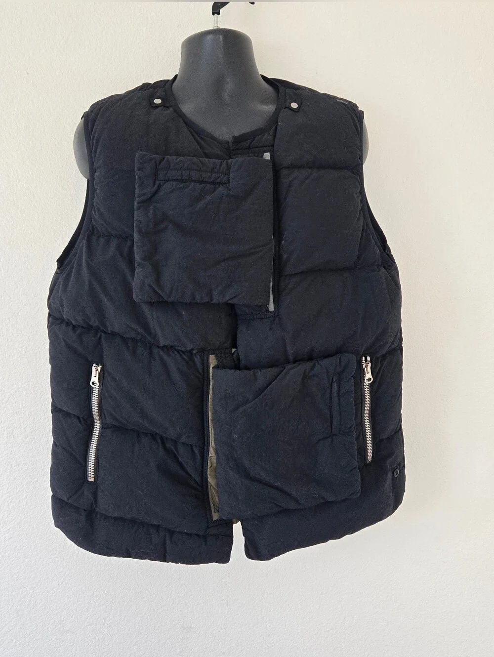 Stone Island Shadow Project Naslan Light Padded Pocket Gilet Vest Mens XXL Bkack